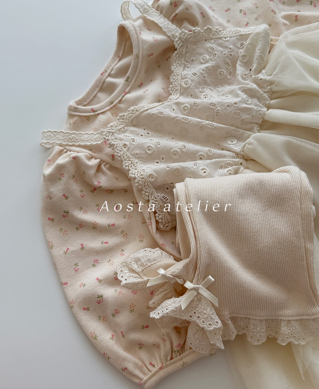 韓國童裝 25秋 | AO25317 Lace Tulip Dress