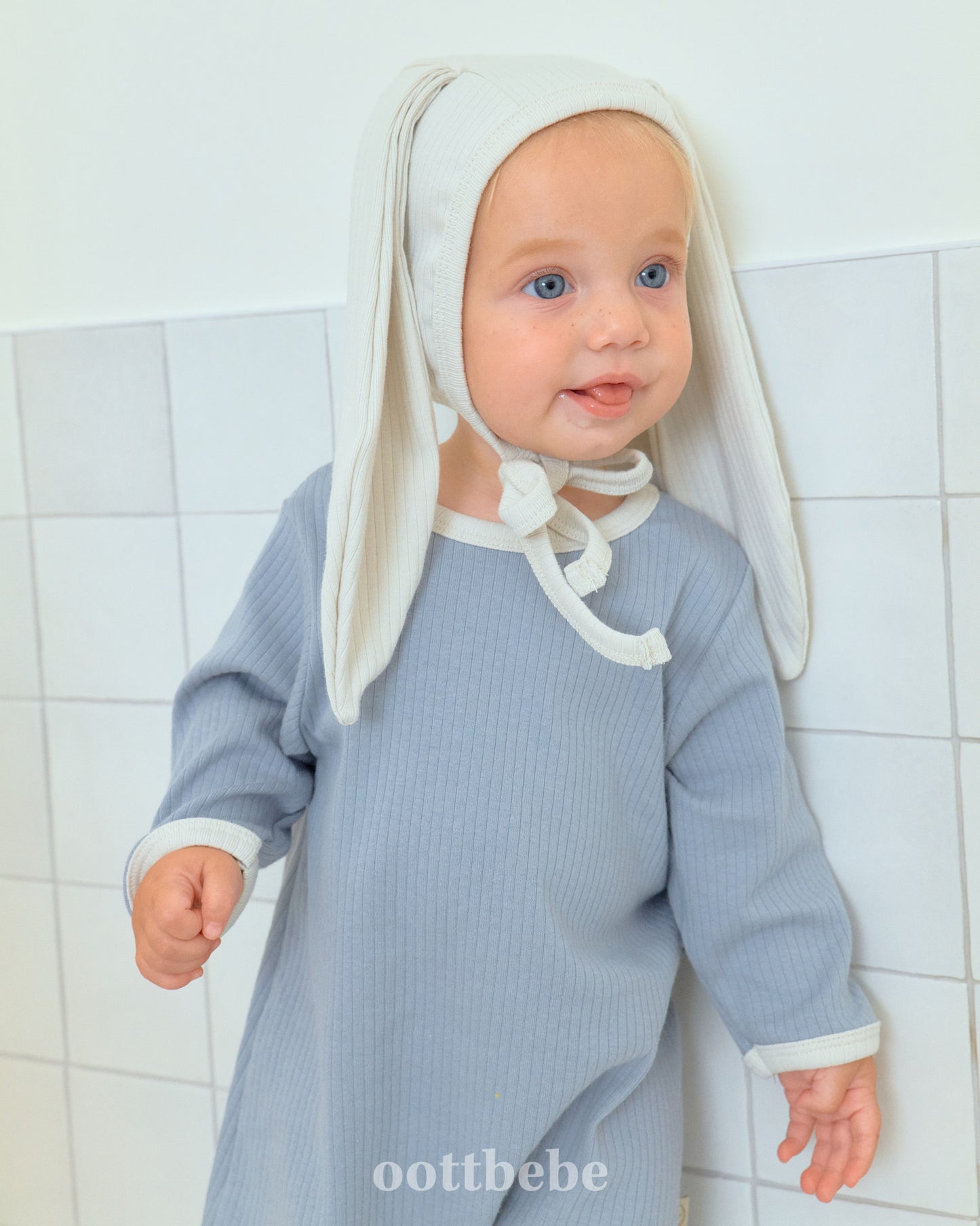 韓國童裝 | OT25353 Baby Suit with Rabbit Bonnet