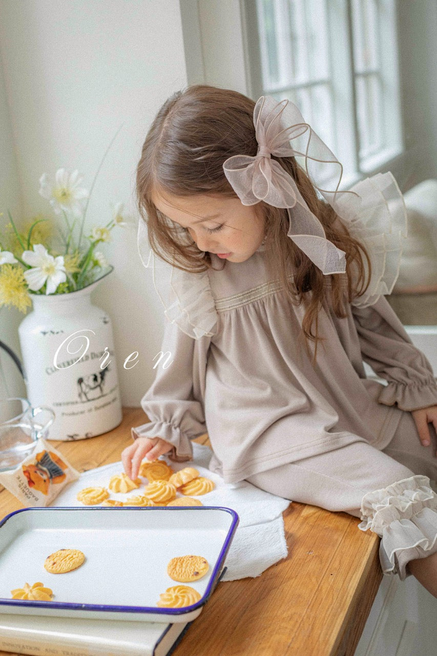 韓國童裝 25秋 | OR25328 Rosy Frill Blouse/Pants/Set