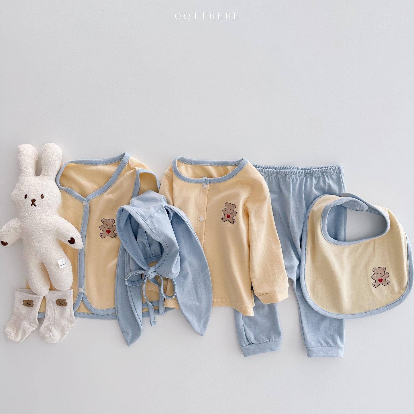韓國童裝 | OT25101 Baby Bunny Bonnet
