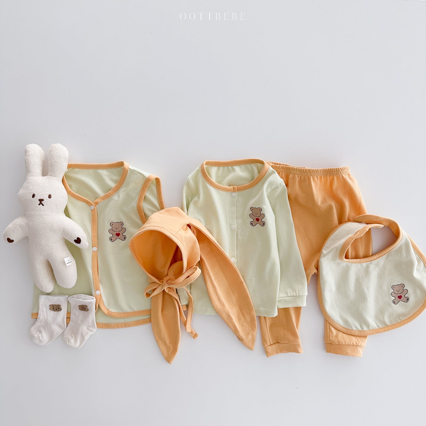 韓國童裝 | OT25101 Baby Bunny Bonnet