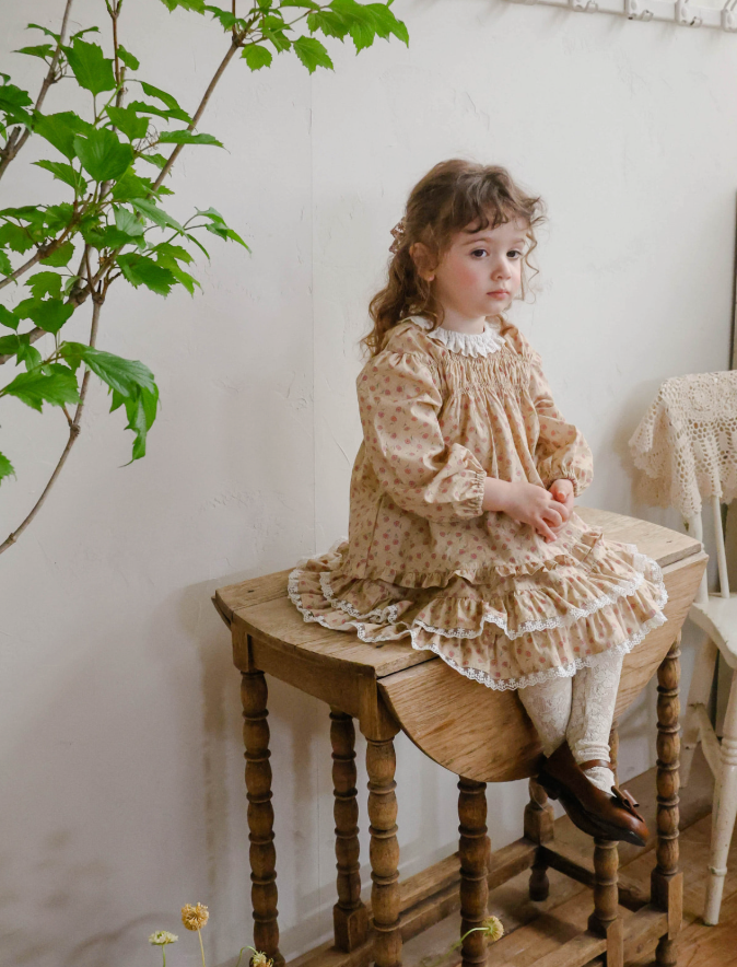 韓國童裝 25秋 | FU25326 Mui Blouse & Ronnie Skirt Set