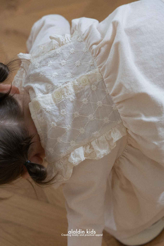 現貨▷ 韓國童裝 24秋 | AL24303 FLORAL BLOUSE - FLO | FLOWERKKOCH