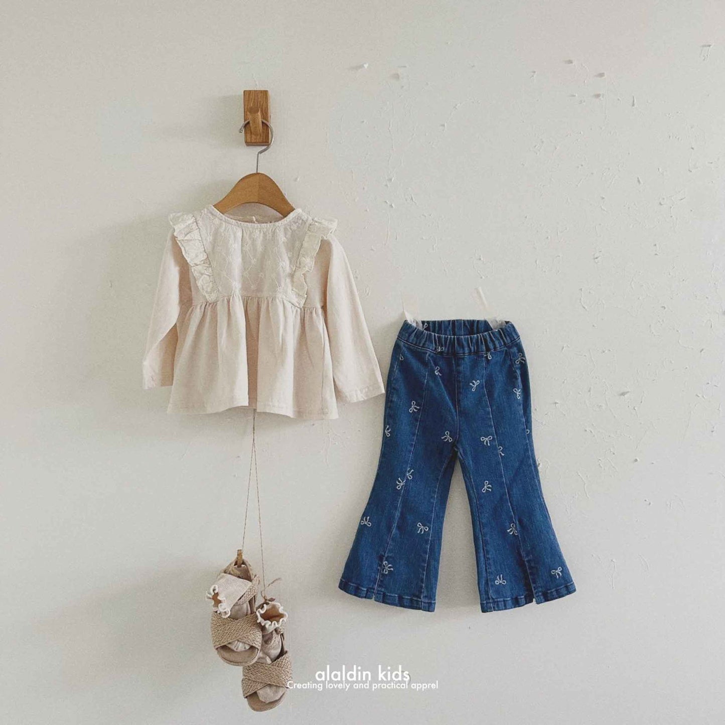現貨▷ 韓國童裝 24秋 | AL24303 FLORAL BLOUSE - FLO | FLOWERKKOCH
