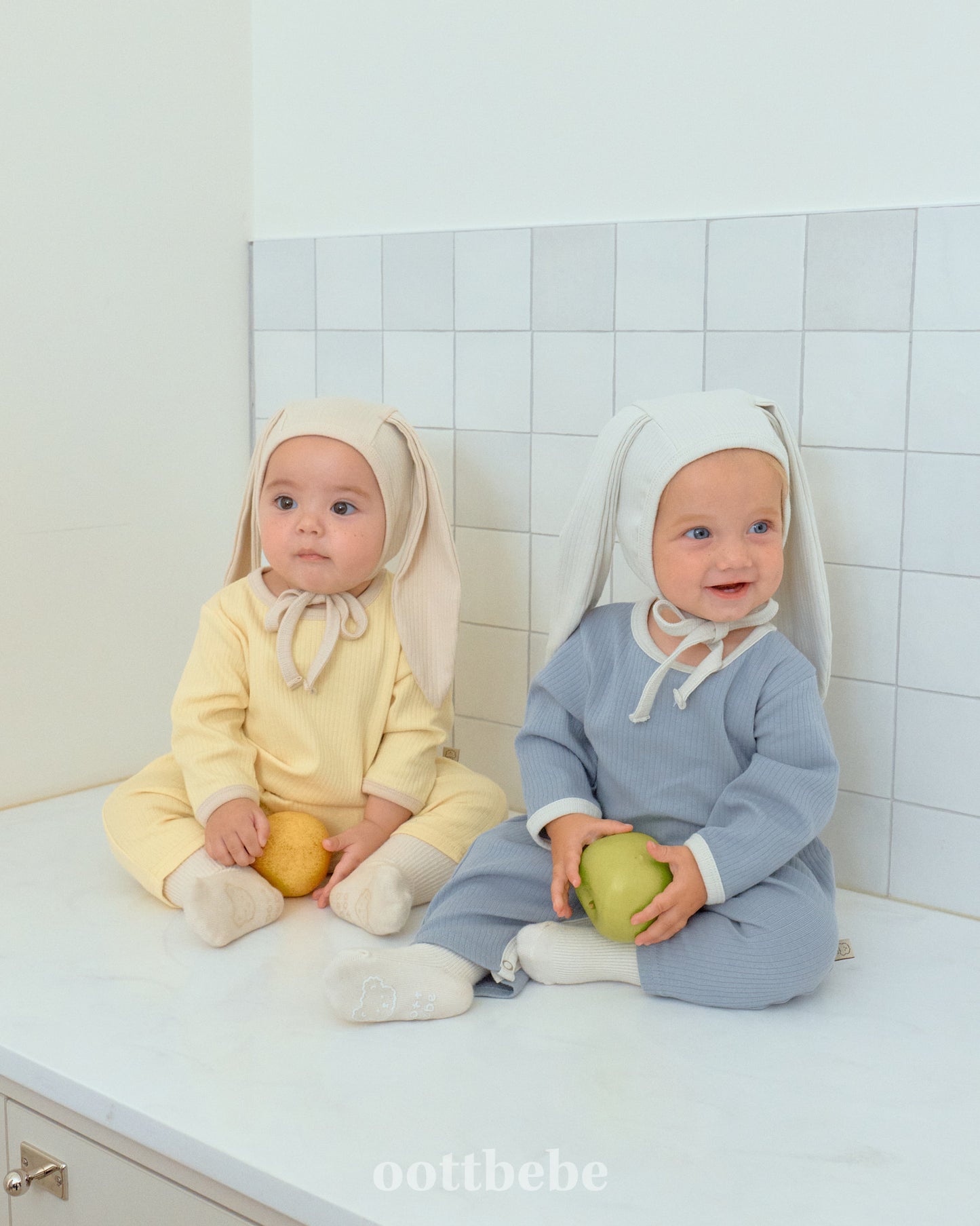 韓國童裝 | OT25353 Baby Suit with Rabbit Bonnet