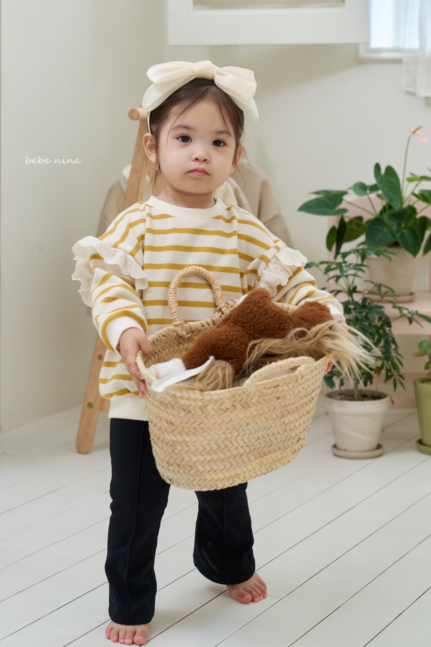韓國童裝 25秋| BN25343 BONNIE FRILL SWEATSHIRT