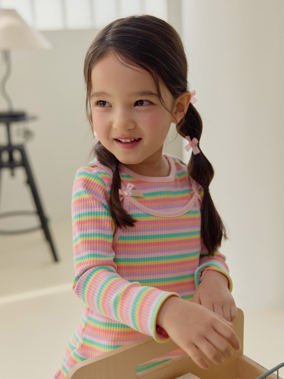 韓國童裝 26春 | DD20 彩虹條紋T (75~140cm)