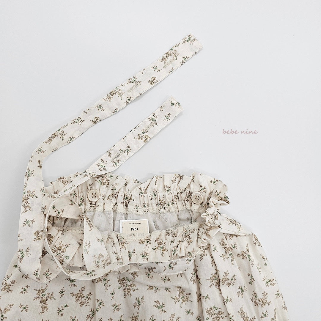 韓國童裝 25秋| BN25361 FLOWER OVERALL PANTS