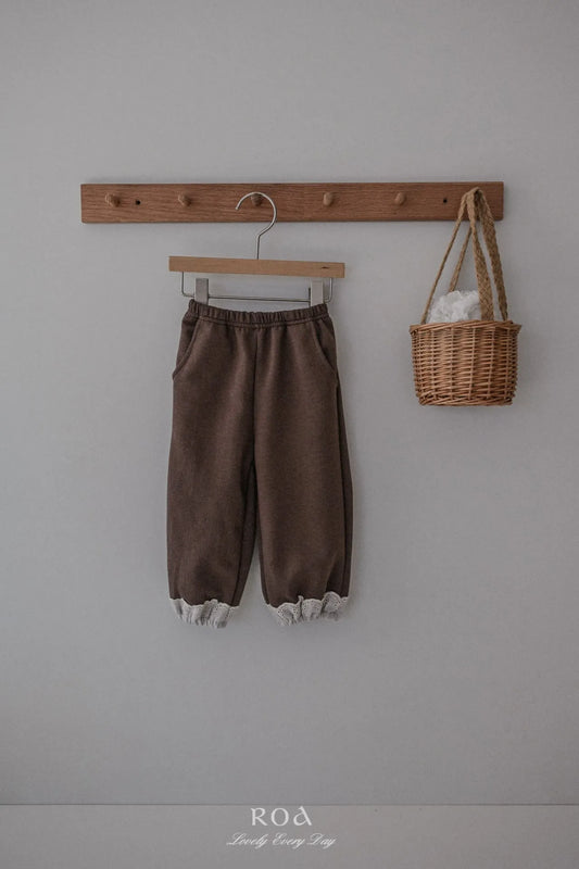 韓國童裝 26春 | RO21 Hem Lace Jogger Pants (80~120cm)