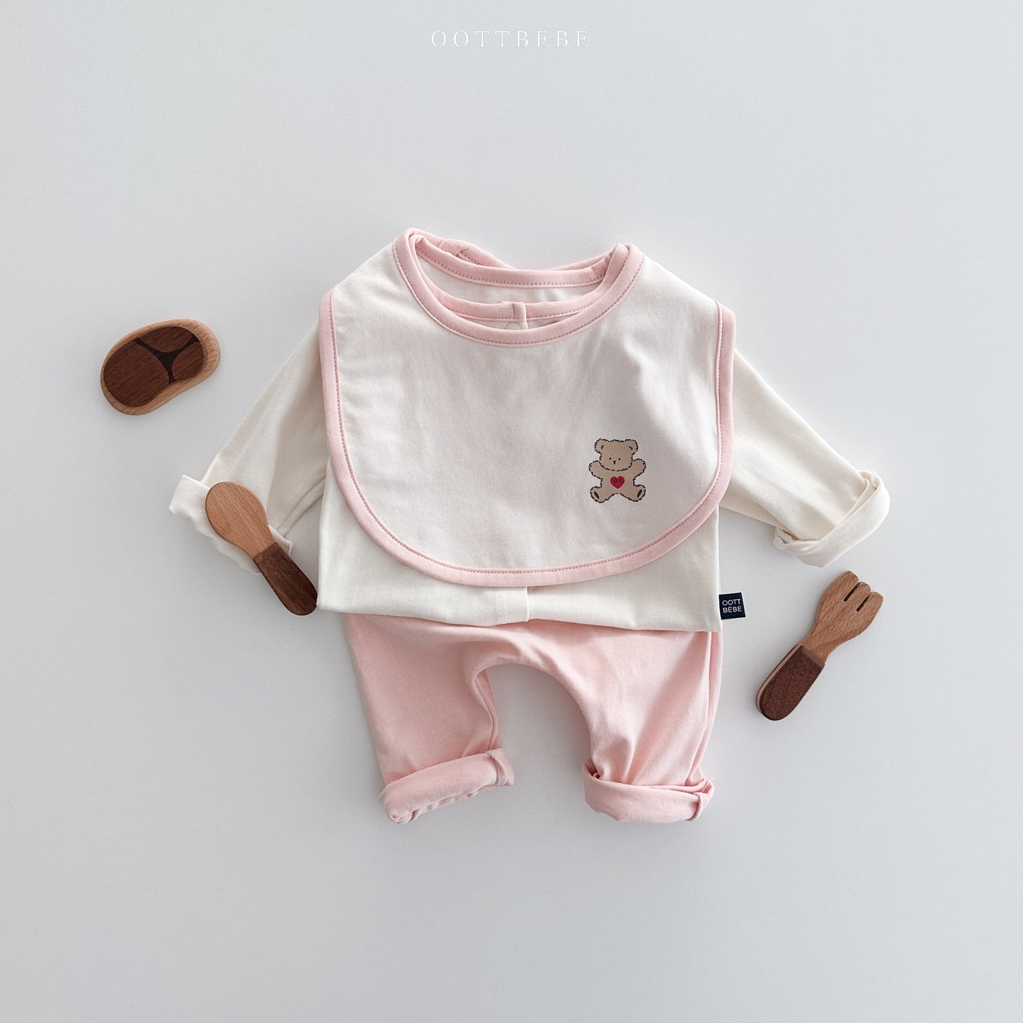 韓國童裝 | OT25102 OT Baby Bib