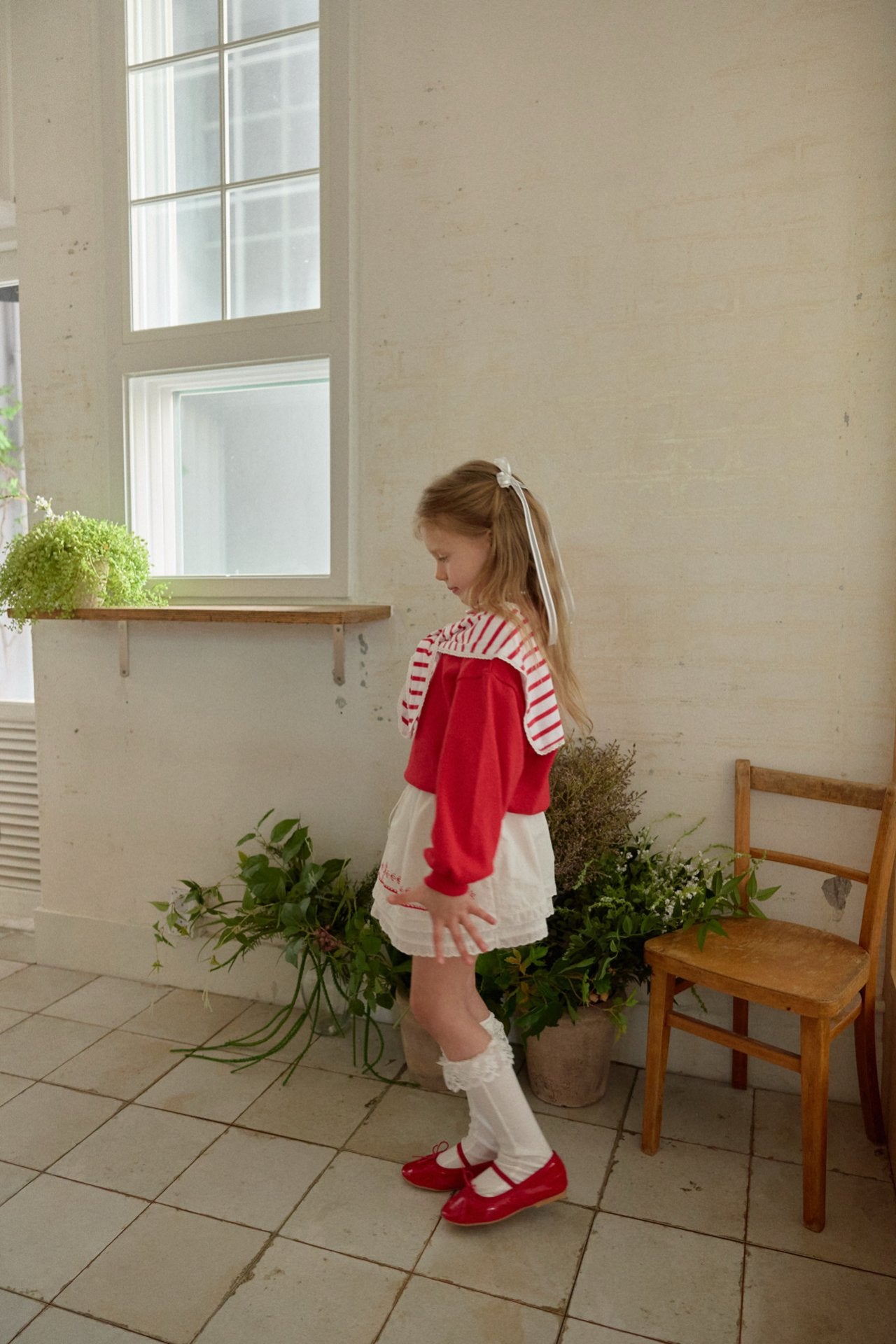 韓國童裝 26春 | BB26101 紅白條紋水手領上衣 | 刺繡裙