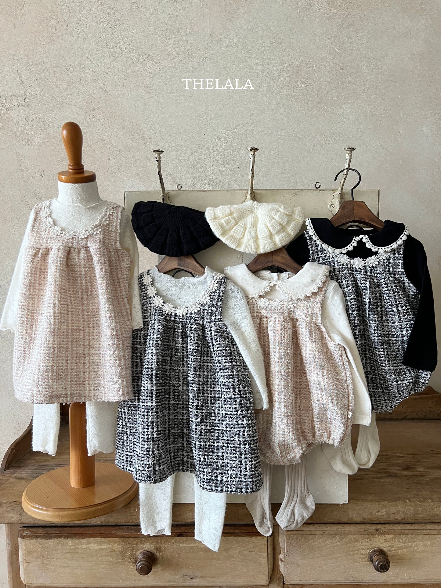 韓國童裝 25秋 | LA25349 Floral Top and Bottom Set (Baby and Kids)