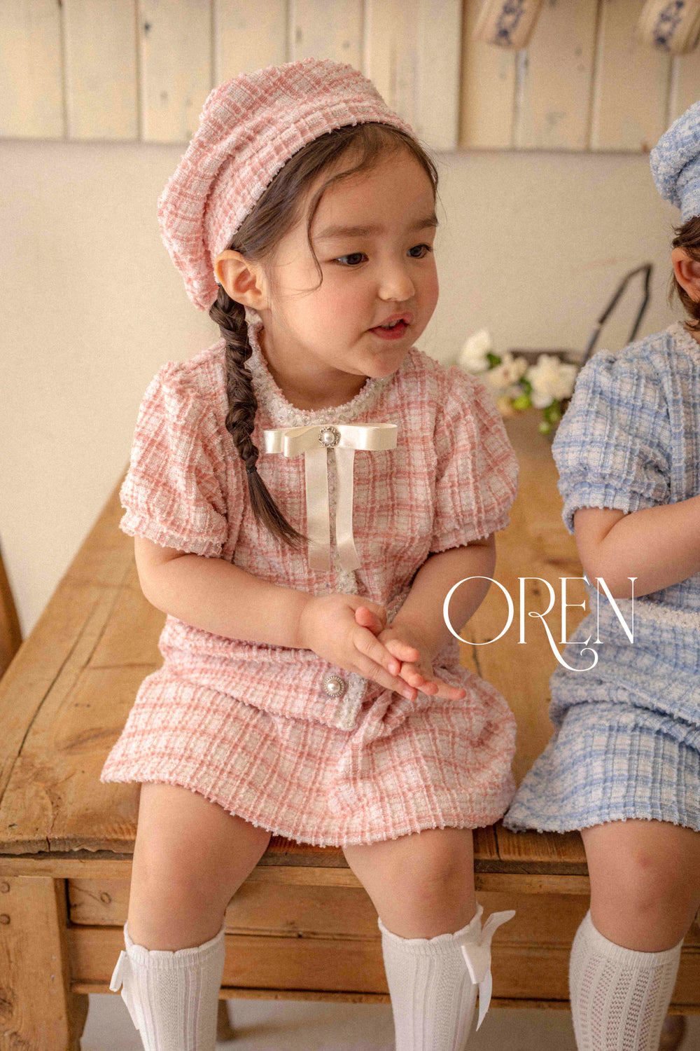 韓國童裝 25夏 | OR25231 Elena Ribbon Brooch (Cream + Black 2-piece set)