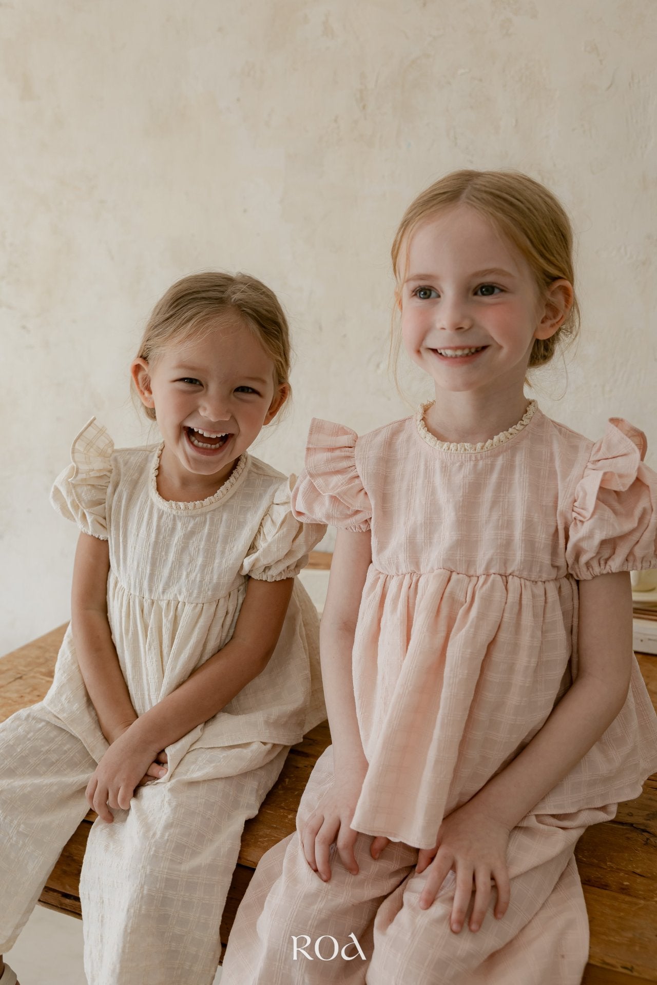 韓國童裝 25夏 | RO25201 Bell Kids Top and Bottom Set