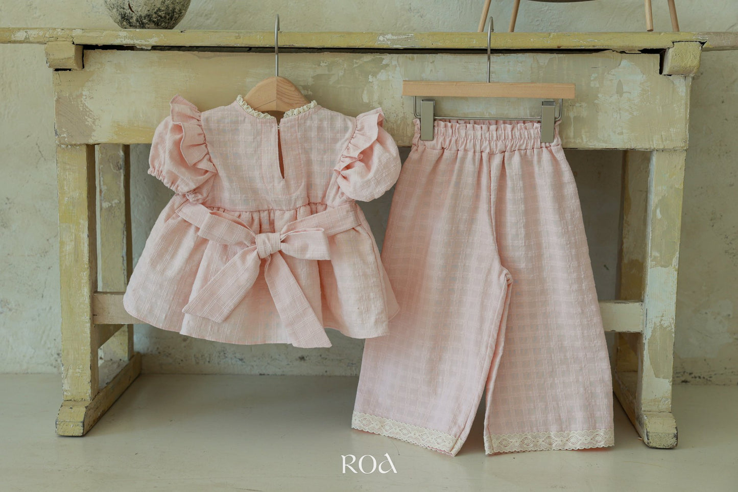 韓國童裝 25夏 | RO25201 Bell Kids Top and Bottom Set