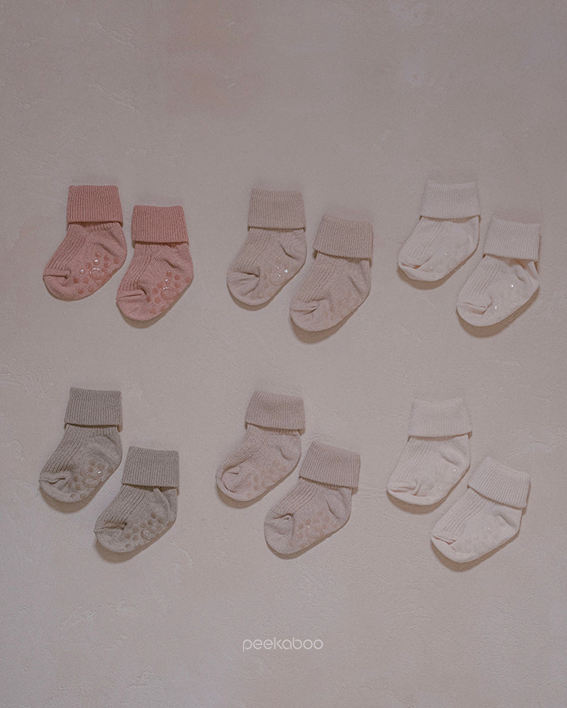 PEEKABOO 韓國正品 | PP25209 Newborn Socks Set of 3 (3對裝 有防滑)