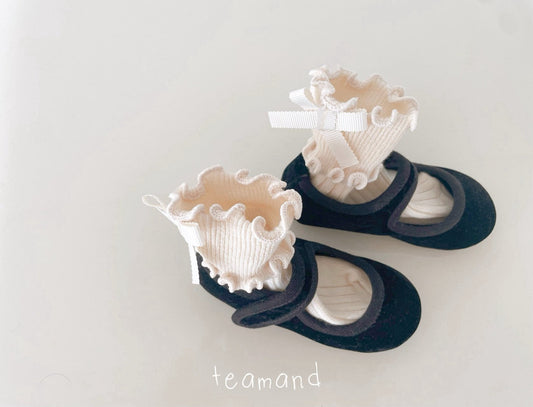 韓國童裝 童襪 Ribbon Frilled Socks Set (beige & brown)