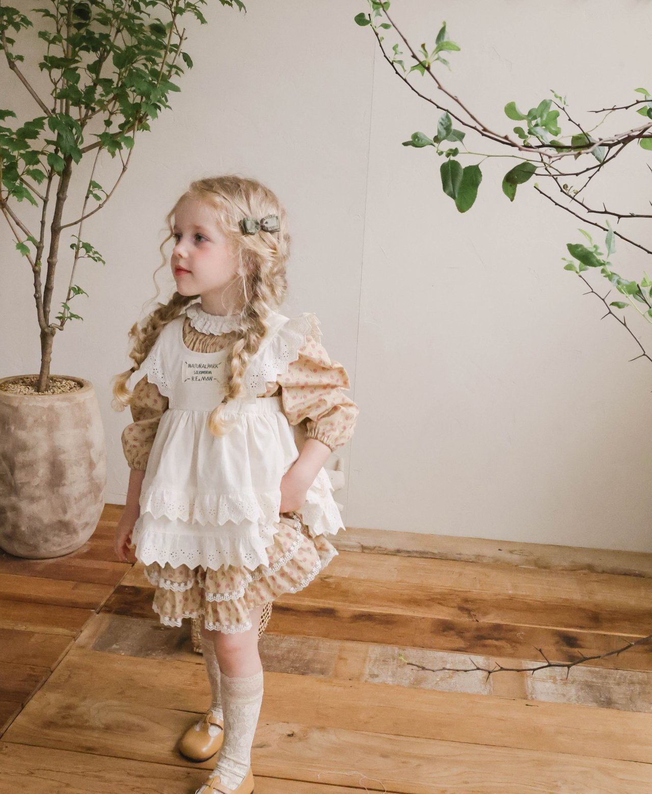 韓國童裝 25秋 | FU25326 Mui Blouse & Ronnie Skirt Set