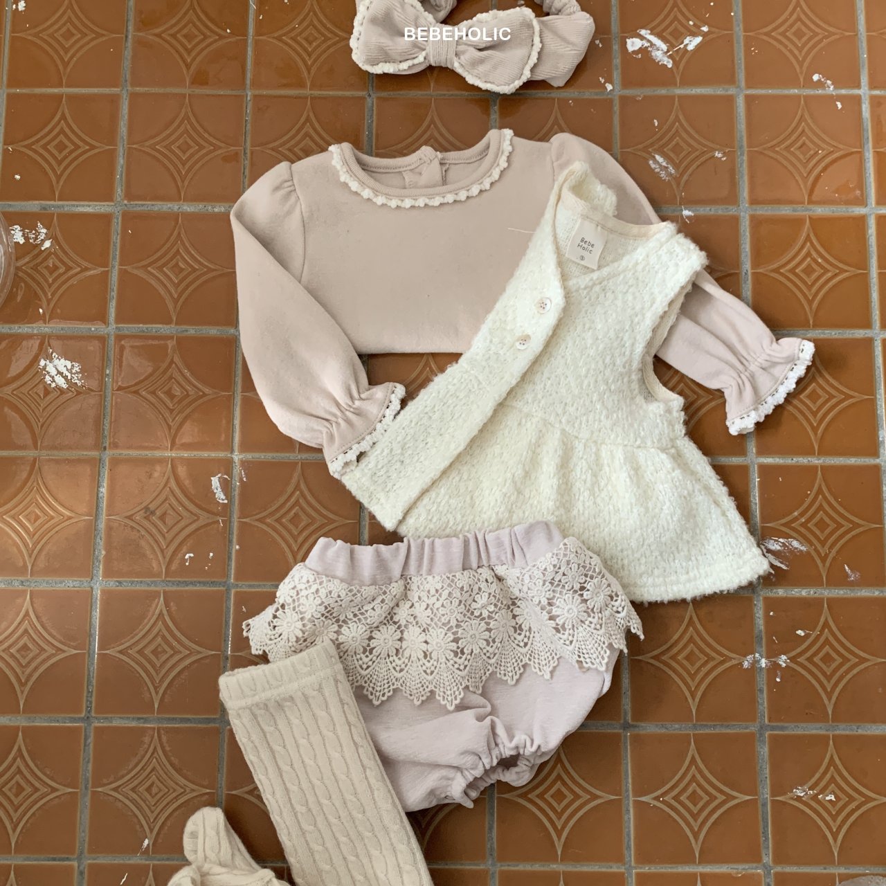 現貨▷ 韓國童裝 24秋冬 | BEBEHOLICS FLORAL BLOOMERS 冬季厚料