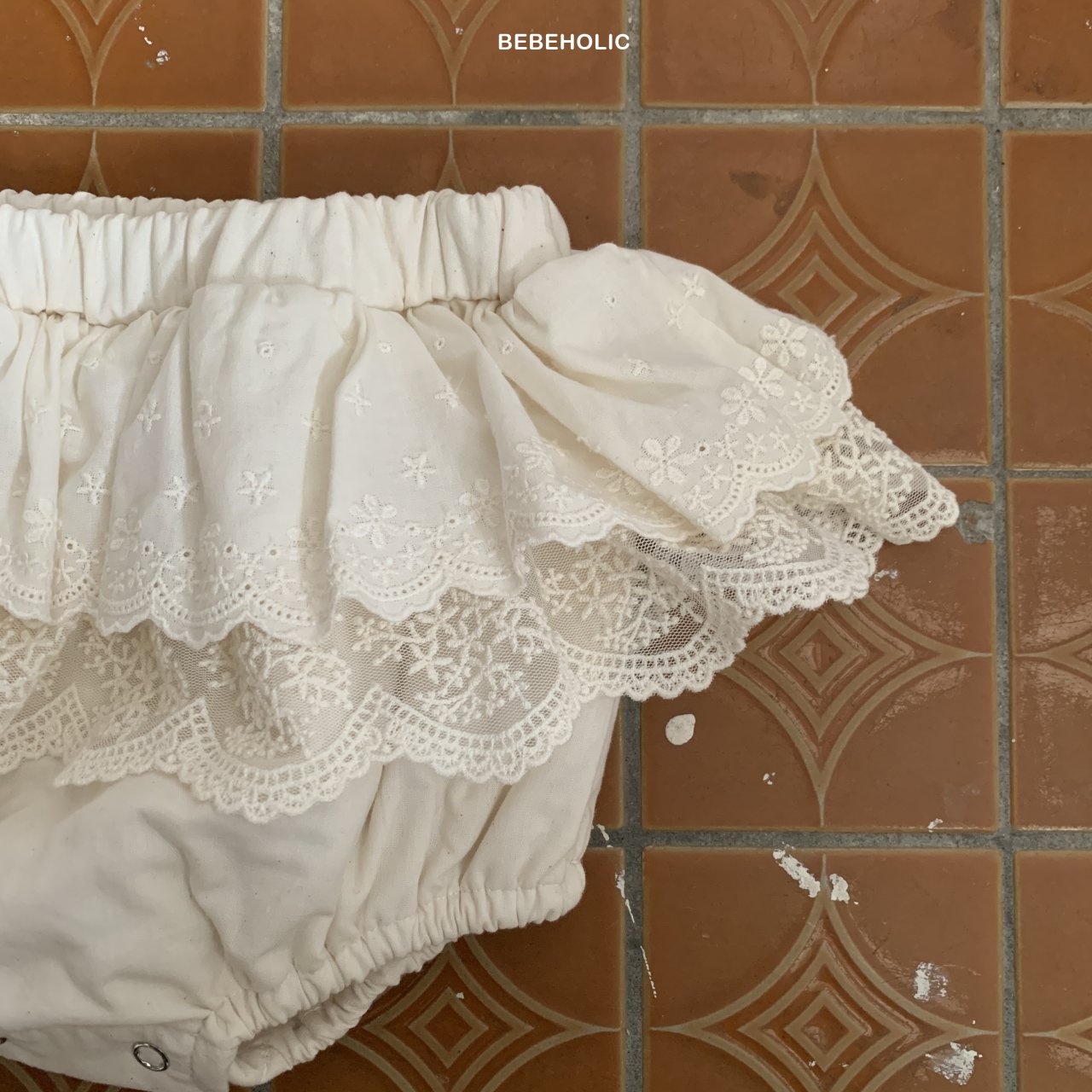現貨▷ 韓國童裝 24秋冬 | BEBEHOLICS LACE FLORAL BLOOMERS 冬季厚料 (6M)