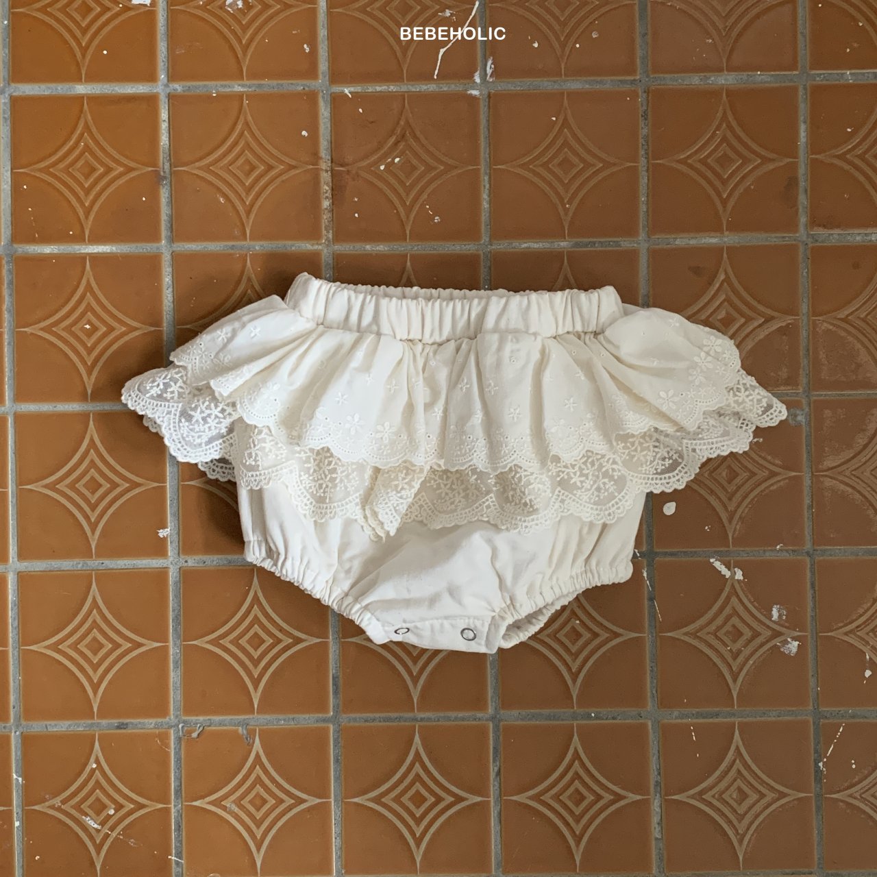 現貨▷ 韓國童裝 24秋冬 | BEBEHOLICS LACE FLORAL BLOOMERS 冬季厚料 (6M)