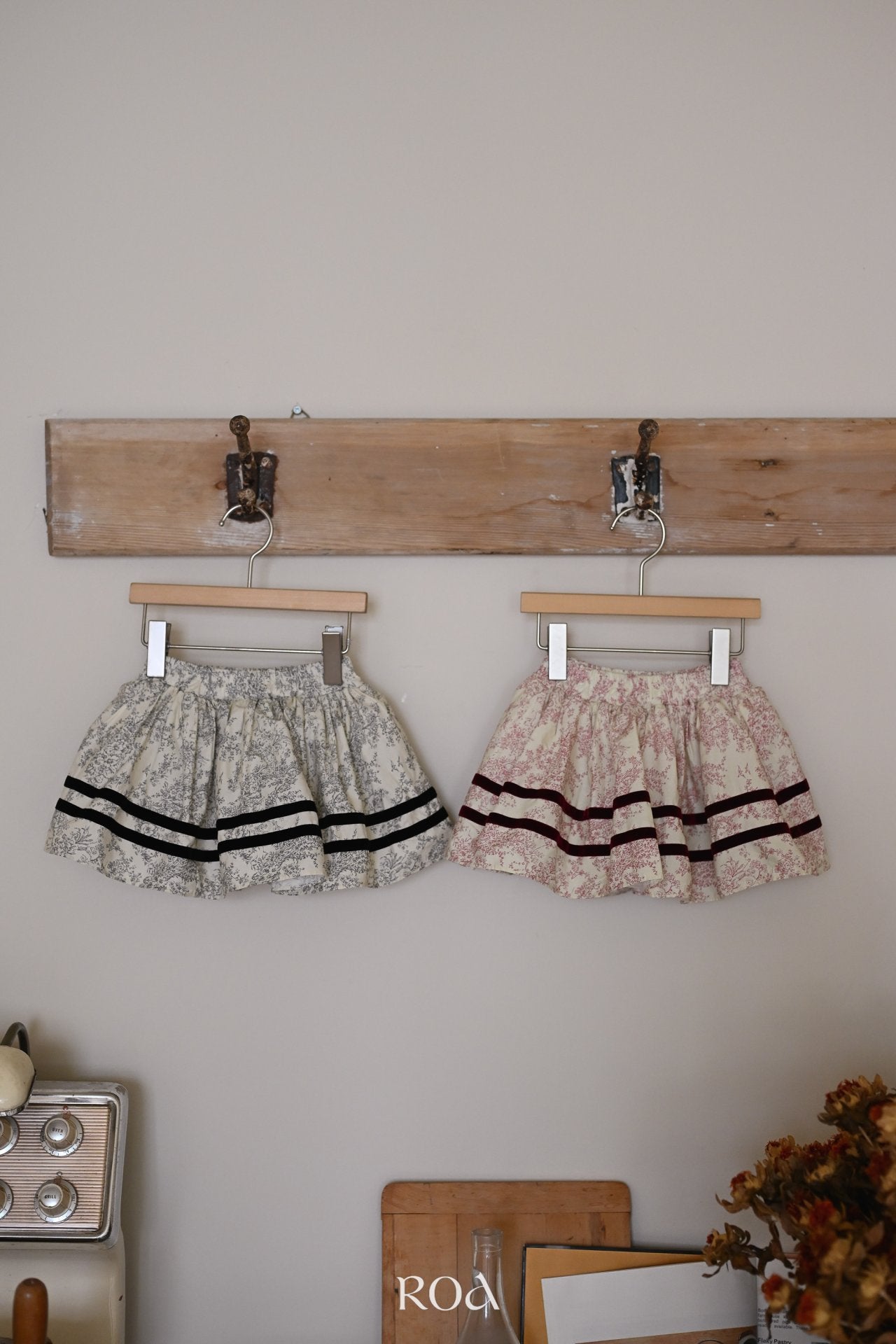 韓國童裝 25秋 | RO25309 Floral Skirt