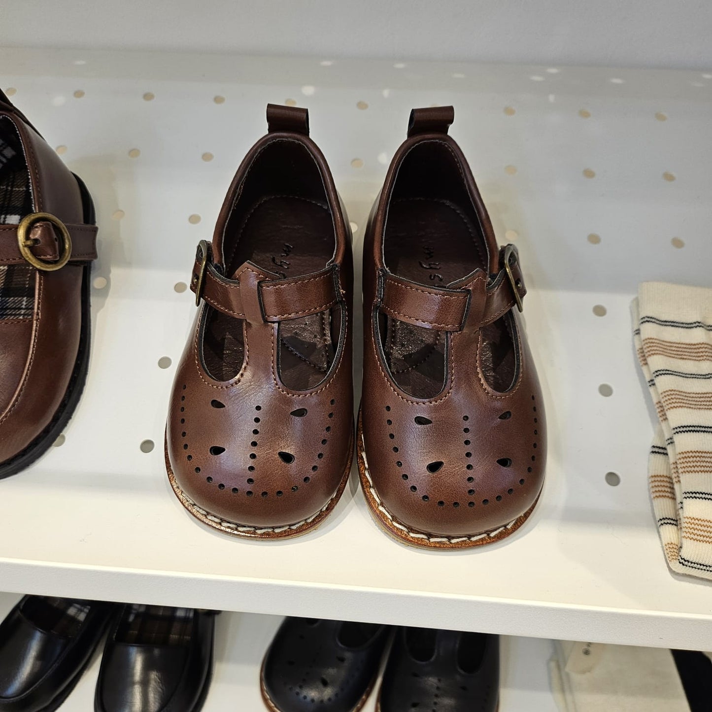 韓國童鞋 | mymy dynastid beetle shoes - FLO | FLOWERKKOCH