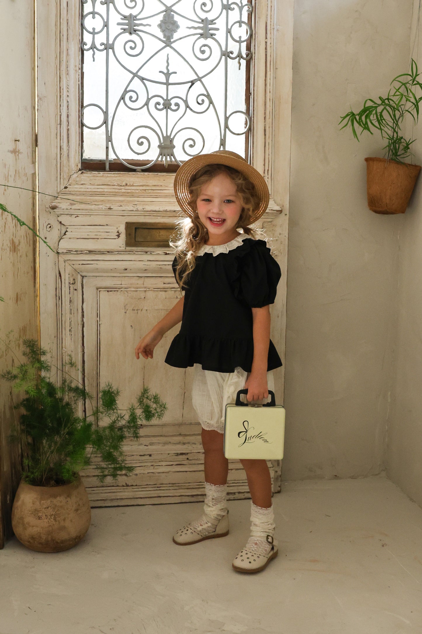 韓國童裝 26夏| FU01 Rennes Blouse 蕾絲襯衫 (90-140cm)