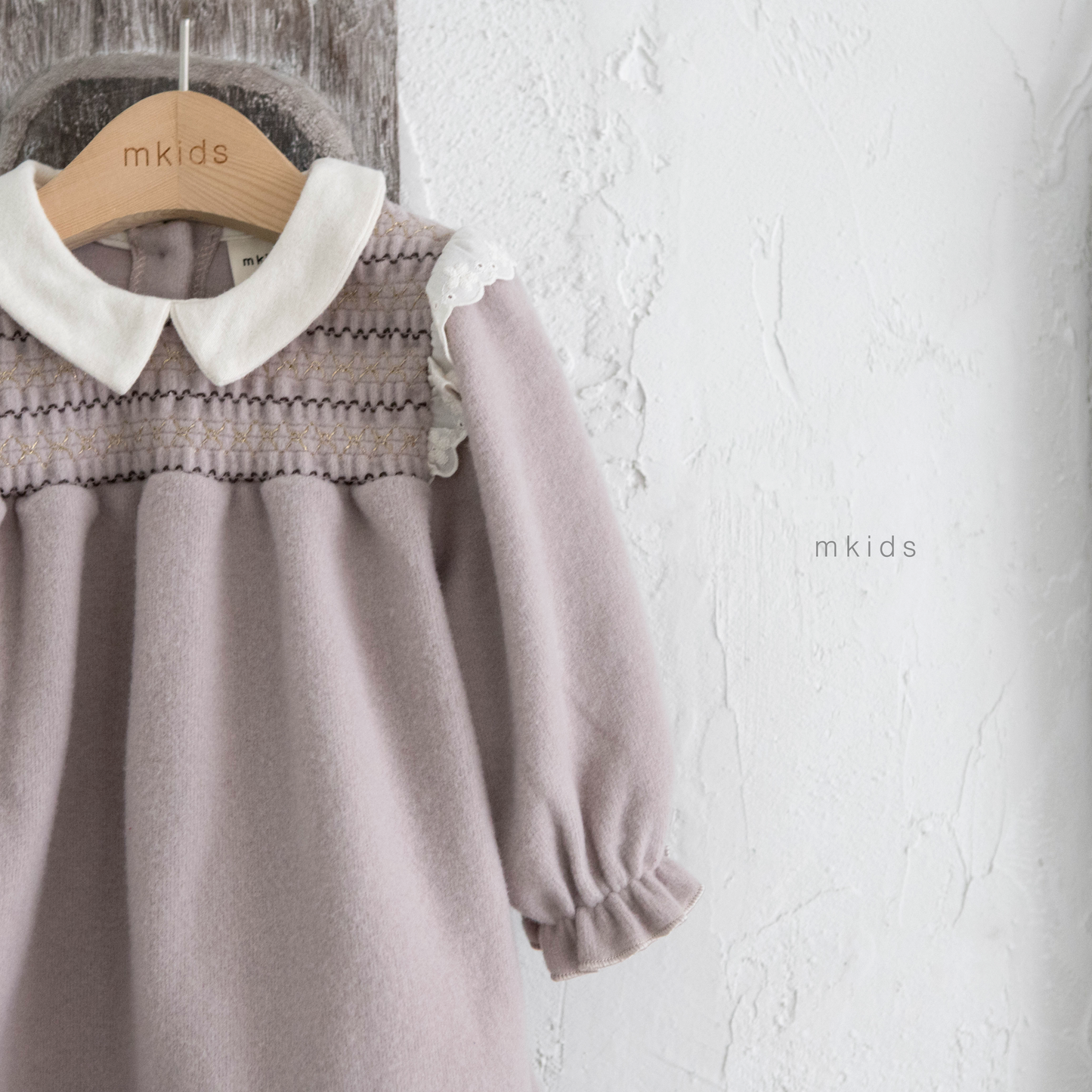 韓國童裝 25秋冬 | MD25438 Lace Embroidery Kids OPS