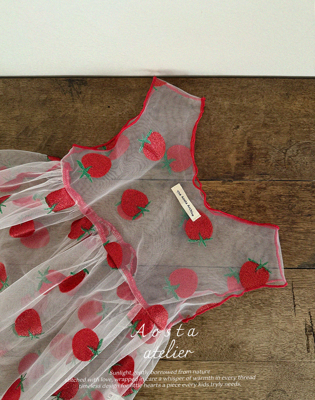 韓國童裝 25夏 | AO25237 LACE STRAWBERRY DRESS