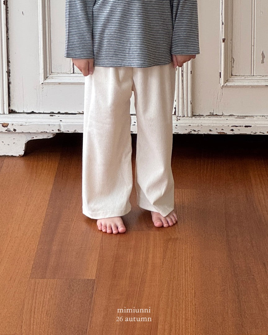 26FW| 必買 1+1  Autumn Corduroy Pants \\2件同款只需要1件價錢//