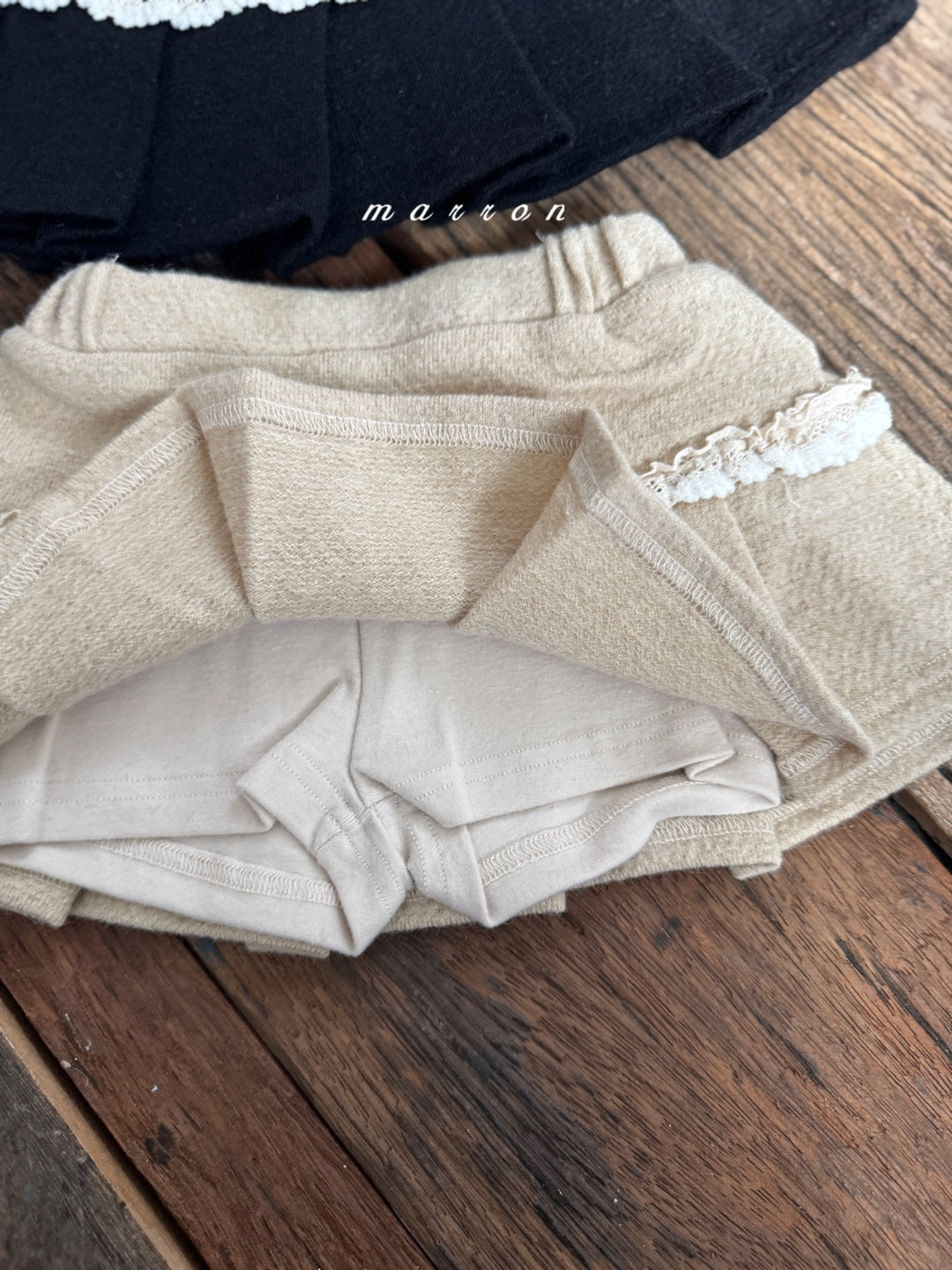 韓國童裝 25秋冬 | MA25437 CASTLE CARDIGAN  + SKIRT SET  (BABY & KIDS)