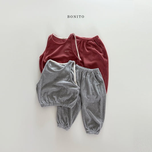 韓國童裝 25秋| BT25344 BONITO SLEEVELESS TOP AND BOTTOM SET (70-140CM)