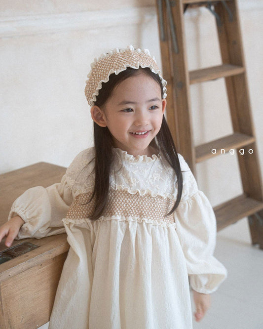 韓國童裝 24秋 | Anggo Lace Kids Ops 蕾絲連衣裙 - FLO | FLOWERKKOCH 
