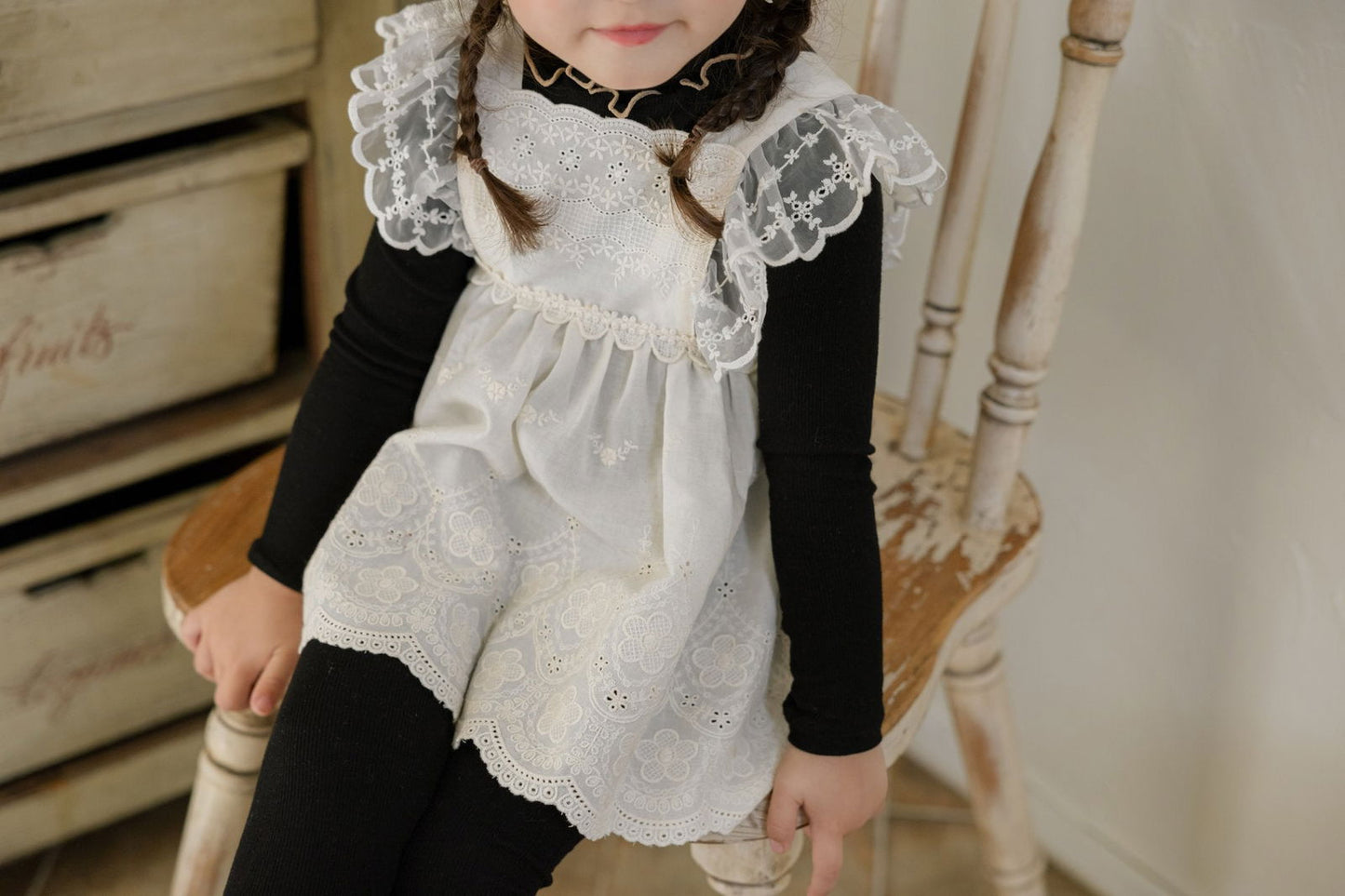韓國童裝 24秋 | FLO Lace Apron - FLO | FLOWERKKOCH 
