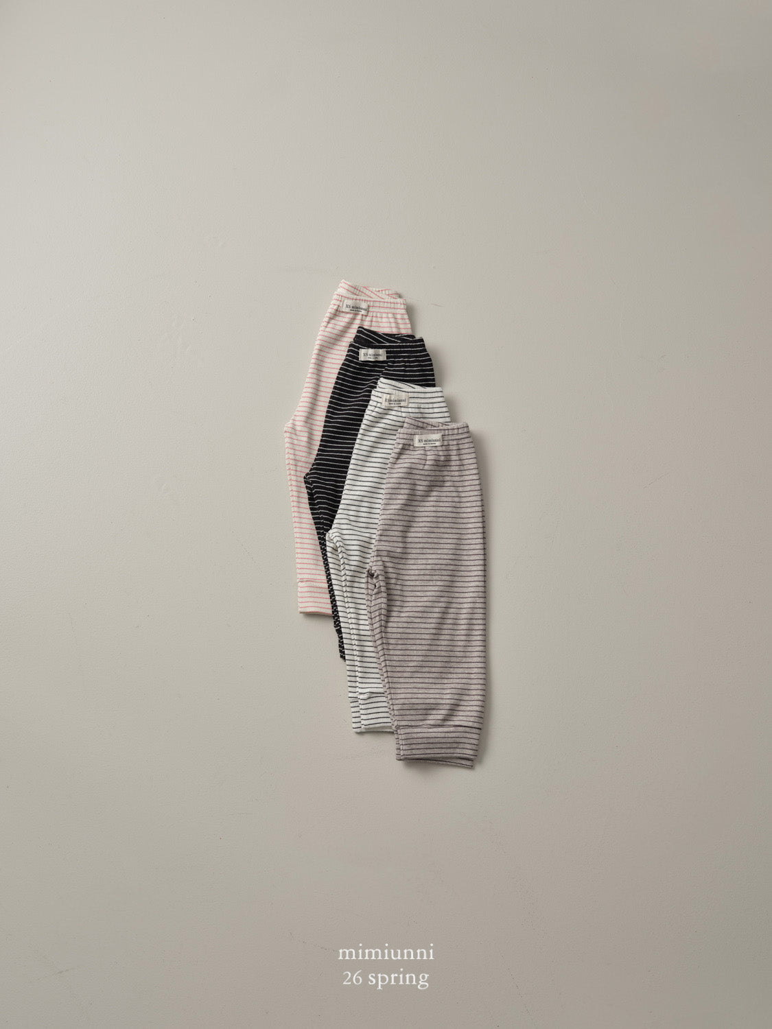 必買 1+1 春季 Stripe easy Pants 羅紋細條紋微束口褲 \\2件同款只需要1件價錢//