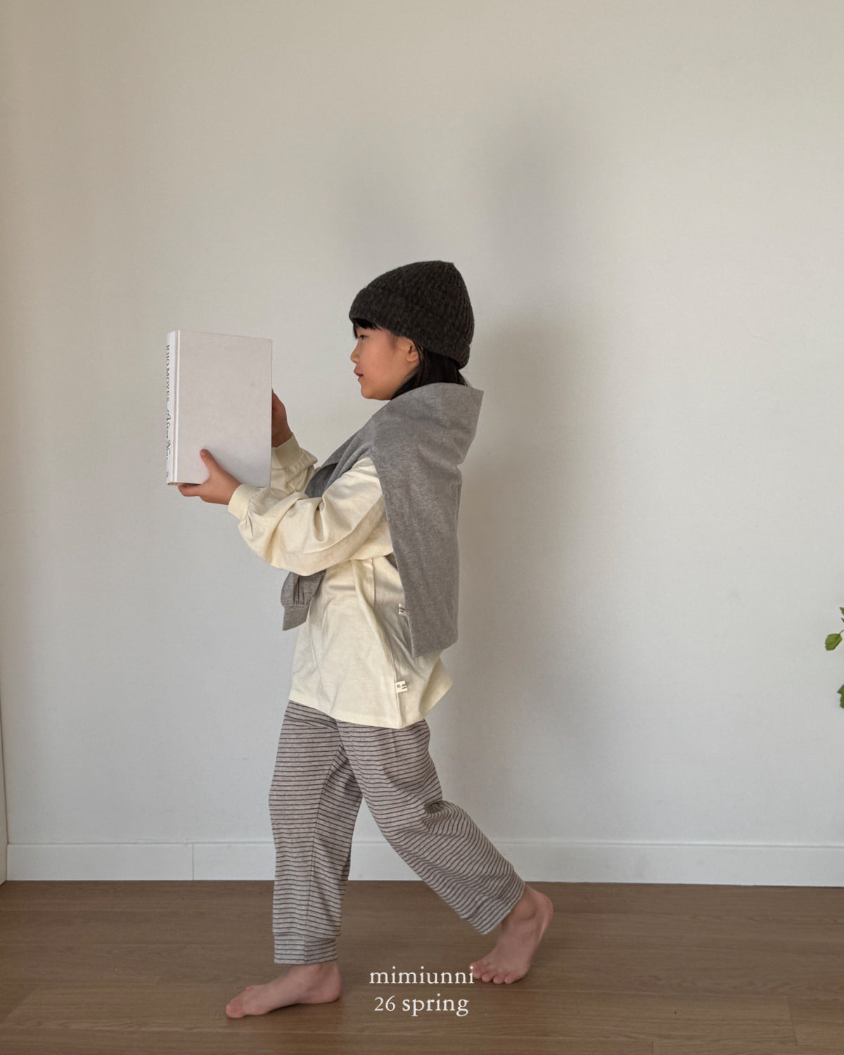 必買 1+1 春季 Stripe easy Pants 羅紋細條紋微束口褲 \\2件同款只需要1件價錢//