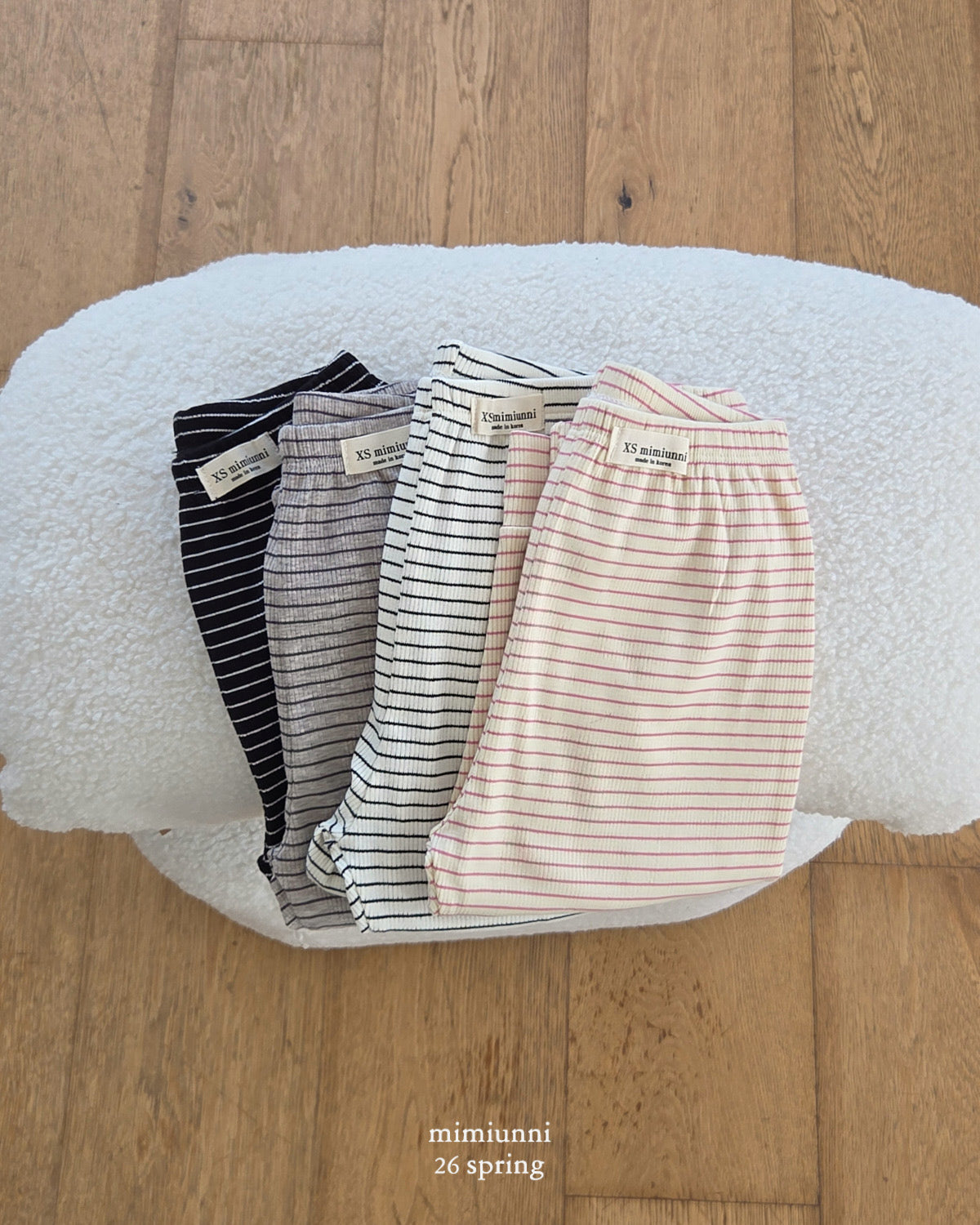 必買 1+1 春季 Stripe easy Pants 羅紋細條紋微束口褲 \\2件同款只需要1件價錢//