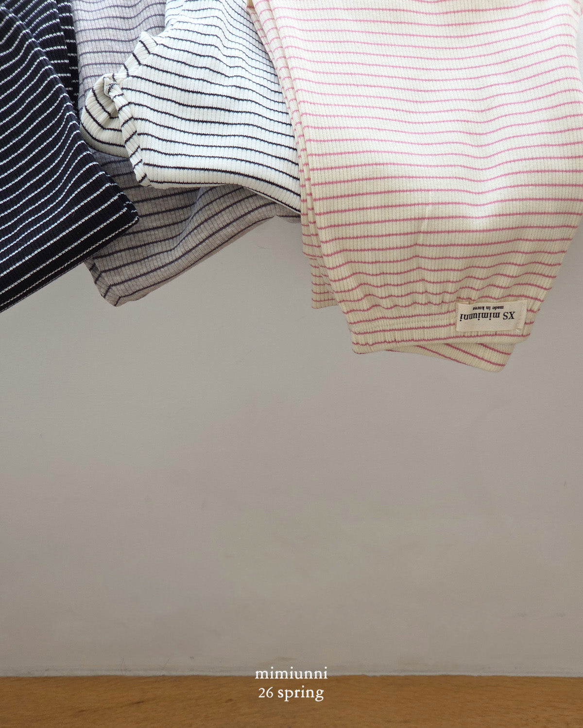 必買 1+1 春季 Stripe easy Pants 羅紋細條紋微束口褲 \\2件同款只需要1件價錢//