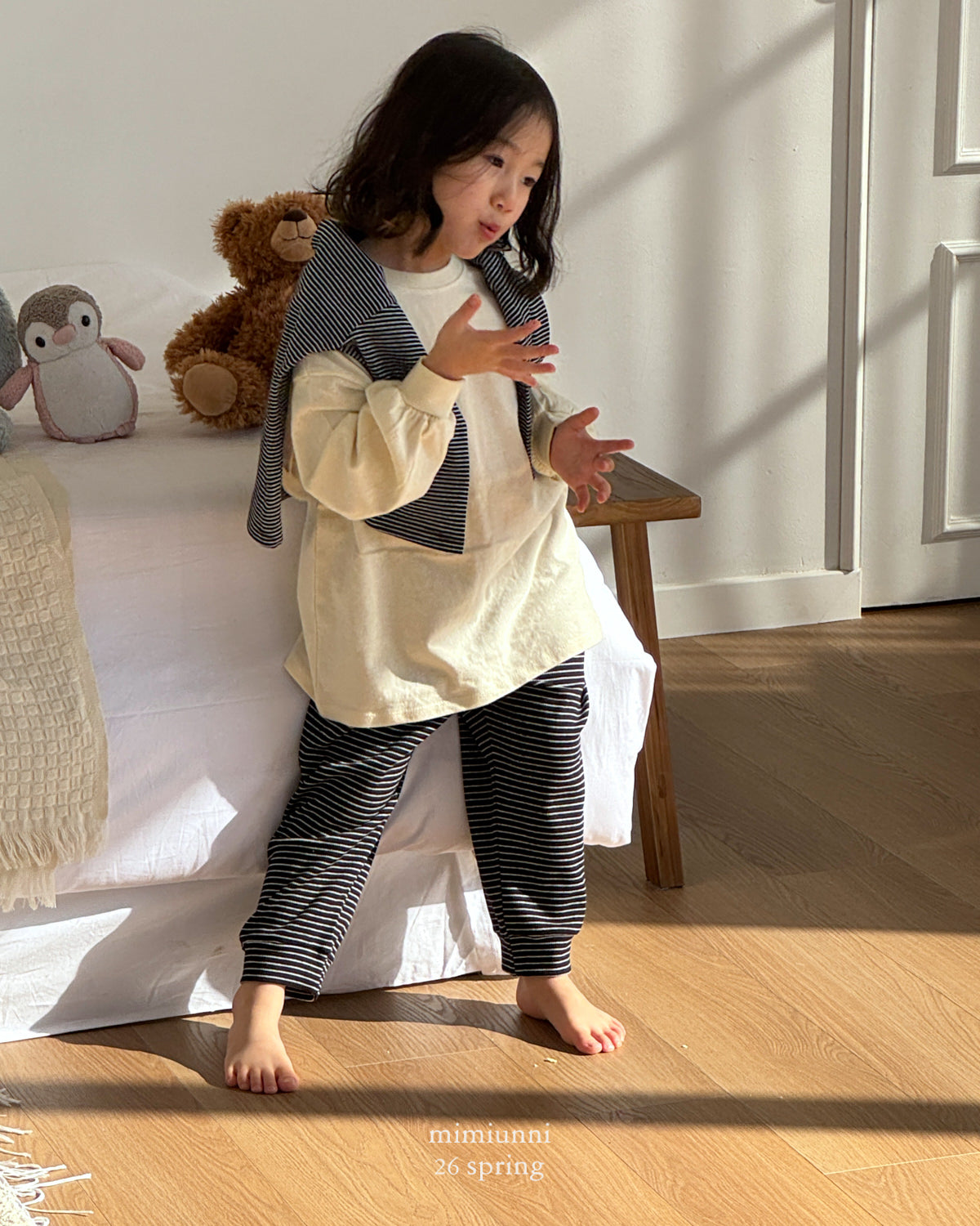 必買 1+1 春季 Stripe easy Pants 羅紋細條紋微束口褲 \\2件同款只需要1件價錢//
