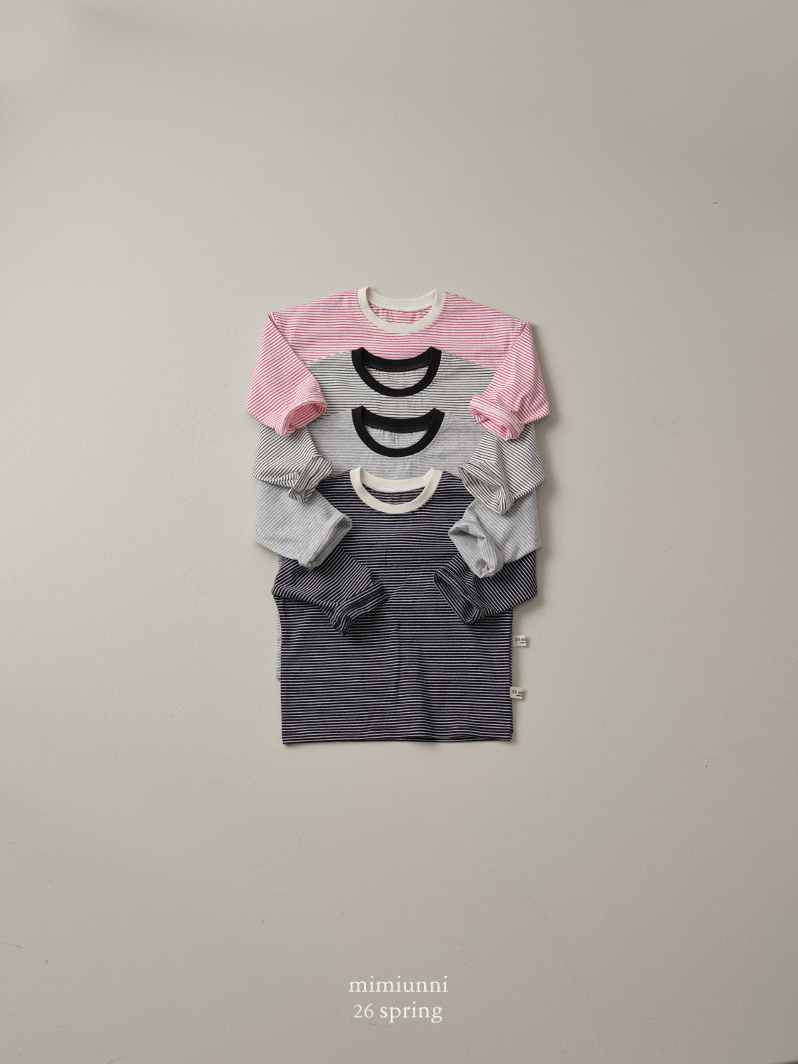 必買 1+1 春季 Thin Stripe T-Shirt 羅紋細條紋上衣 \\2件同款只需要1件價錢//