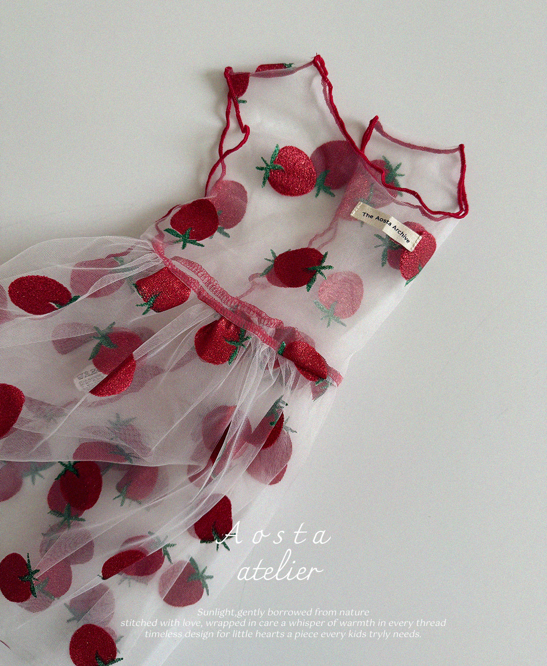 韓國童裝 25夏 | AO25237 LACE STRAWBERRY DRESS
