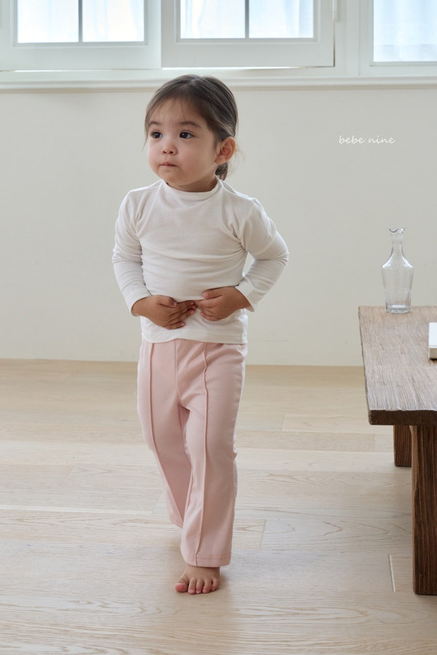 韓國童裝 25秋| BN25355 BLACK PINK FLARE PANTS