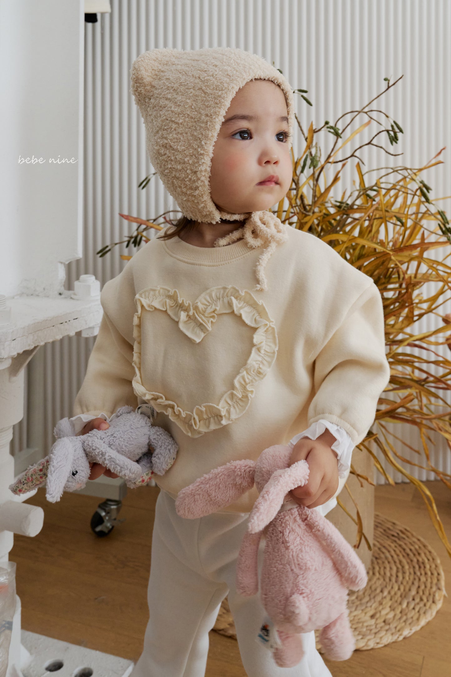 韓國童裝 25秋冬| BN25443 Heart Frill Sweatshirt