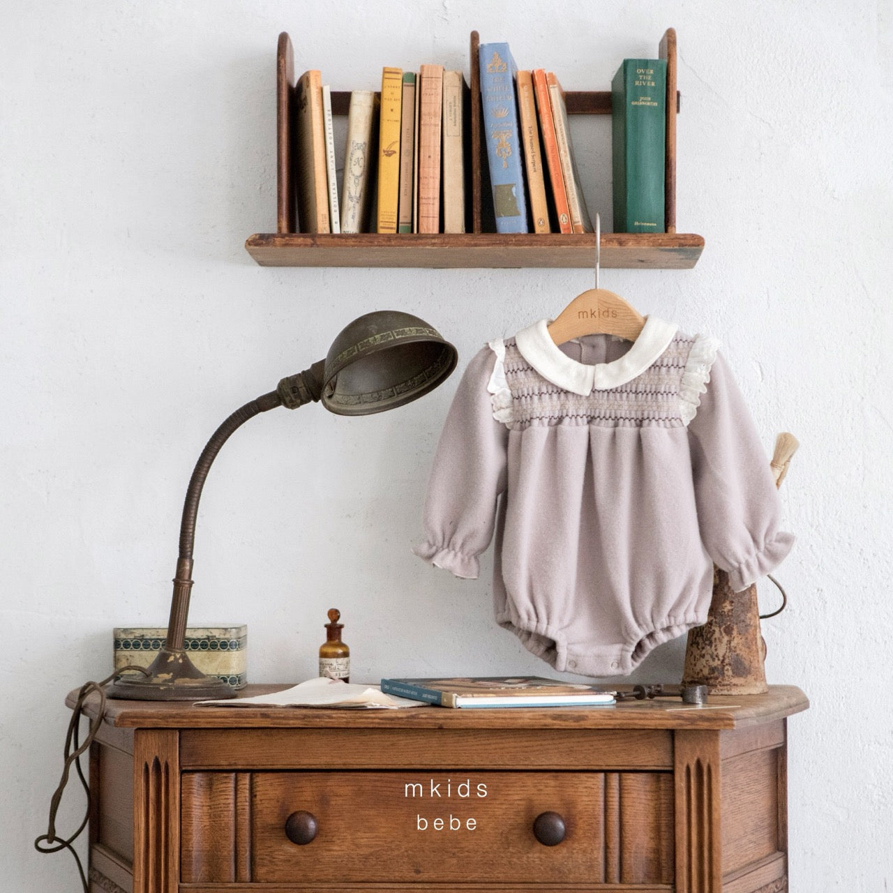 韓國童裝 25秋冬 | MD25407 Lace Embroidery Baby Suit