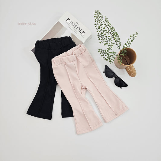 韓國童裝 25秋| BN25355 BLACK PINK FLARE PANTS