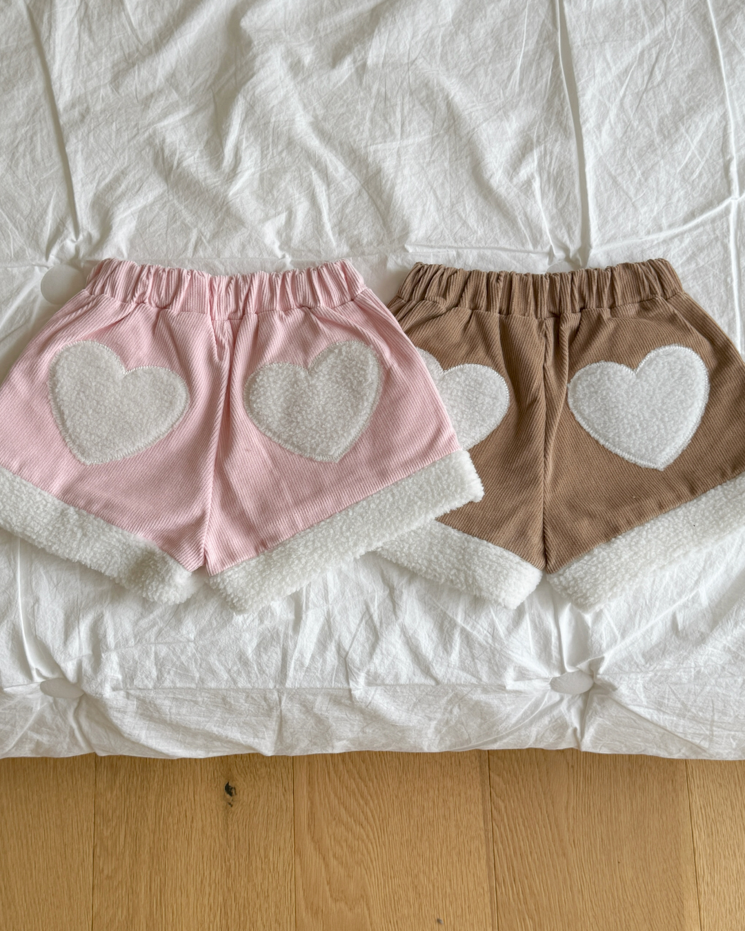 韓國童裝 25秋冬 | NB254018 Heart Short Pants