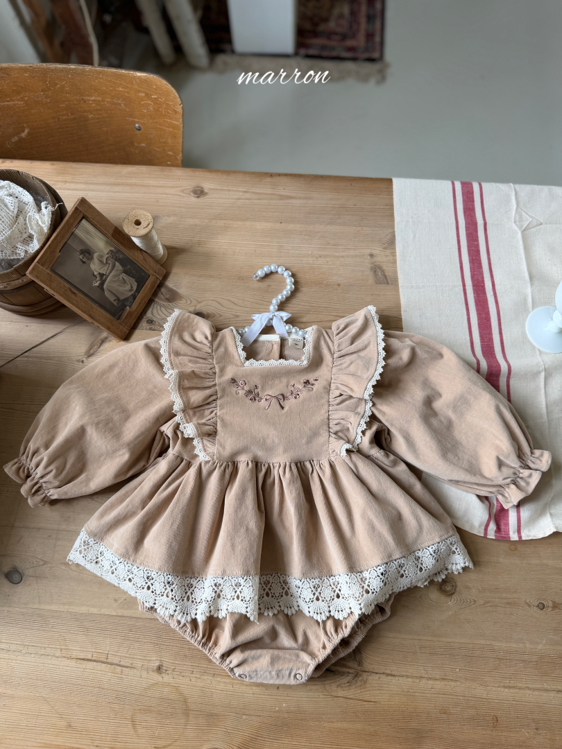 韓國童裝 26秋| MA49 Bouquet Suit 連身衣