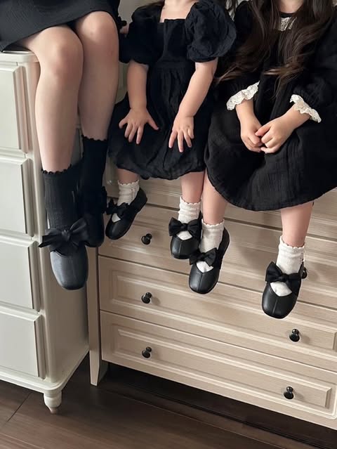 只限一團) 最美最舒服 Ribbon Flat Shoes  親子裝限量接受預訂 [日本直送] /日本團購