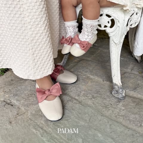 只限一團) 最美最舒服 Ribbon Flat Shoes  親子裝限量接受預訂 [日本直送] /日本團購